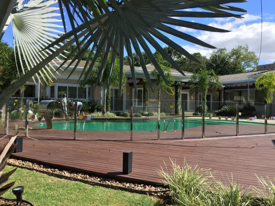 Vidraçaria Glória - Muro Piscina